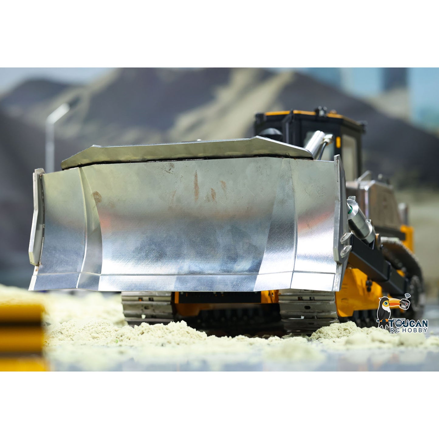 Metal 1/12 RC Hydraulic Bulldozer D155AX RTR Heavy Dozer Model 7 Way Valve 1.0L Oil Pump 5 Plows Radio Master TX15 Radio Battery