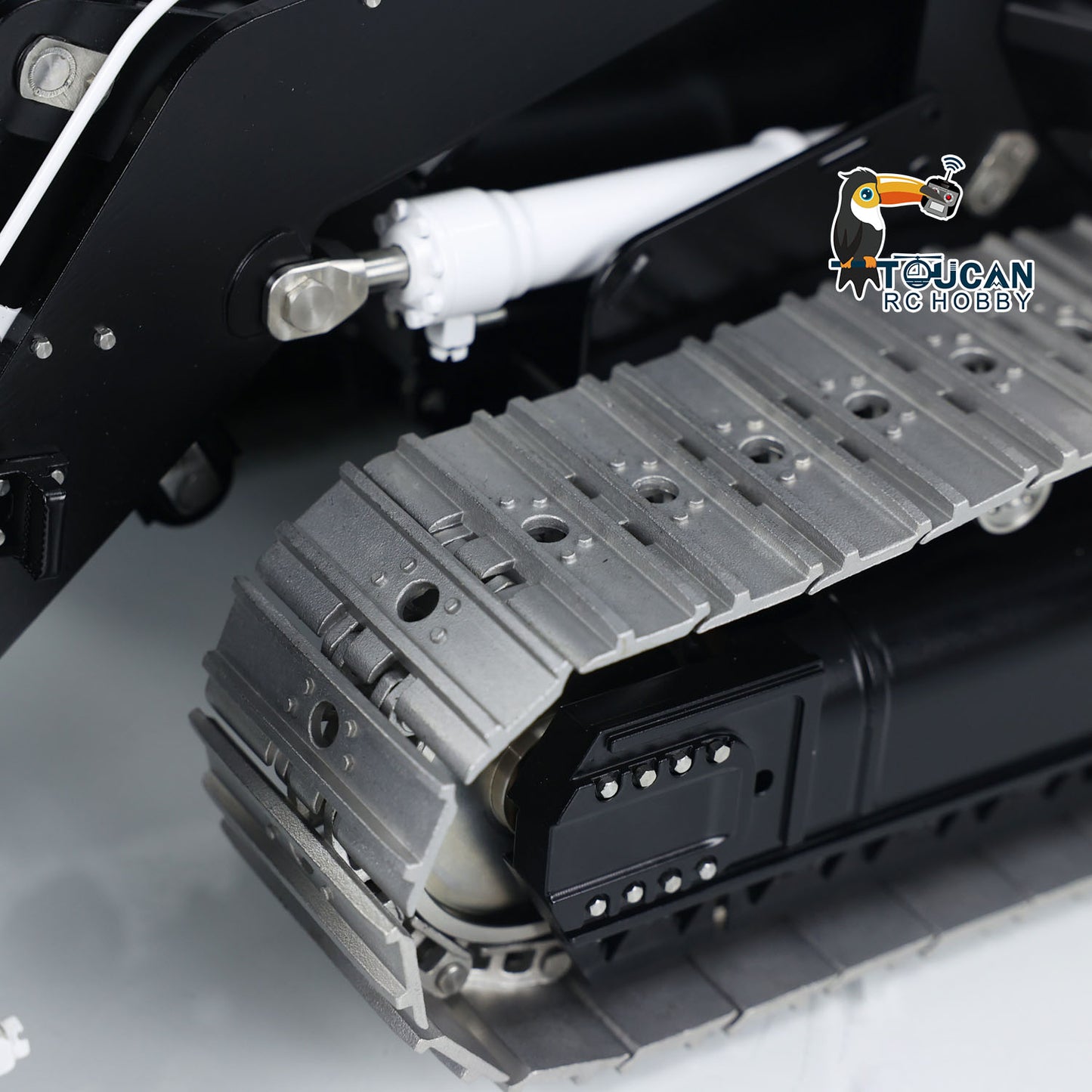 LESU 973K 1/14 Hydraulic RC Loader Upgrade Tracked Car Openable Bucket Rear Plow Model Light Sound B0024