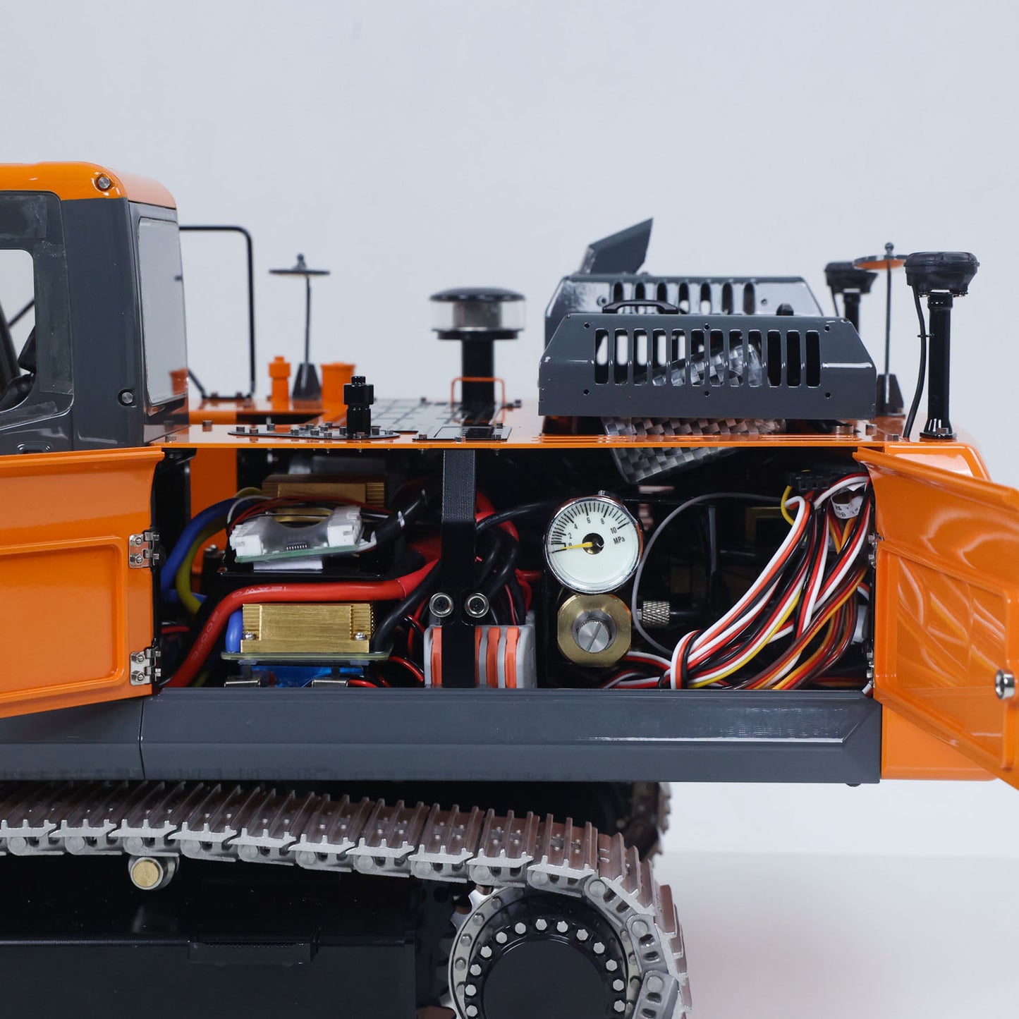 Metal LESU 1/14 Remote Control Digger Aoue DX350LC RC Hydraulic Excavator Model 3CH Valve 4MPA Pump Flysky ST8 PL18EV Lite Battery Lights