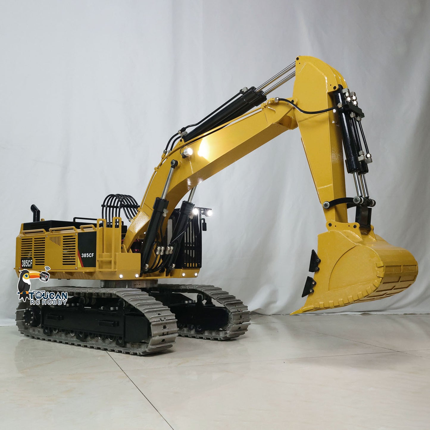 1/8 Giant RC Hydraulic Excavator 385CF Heavy Duty PL18EV Lite Remote Controller