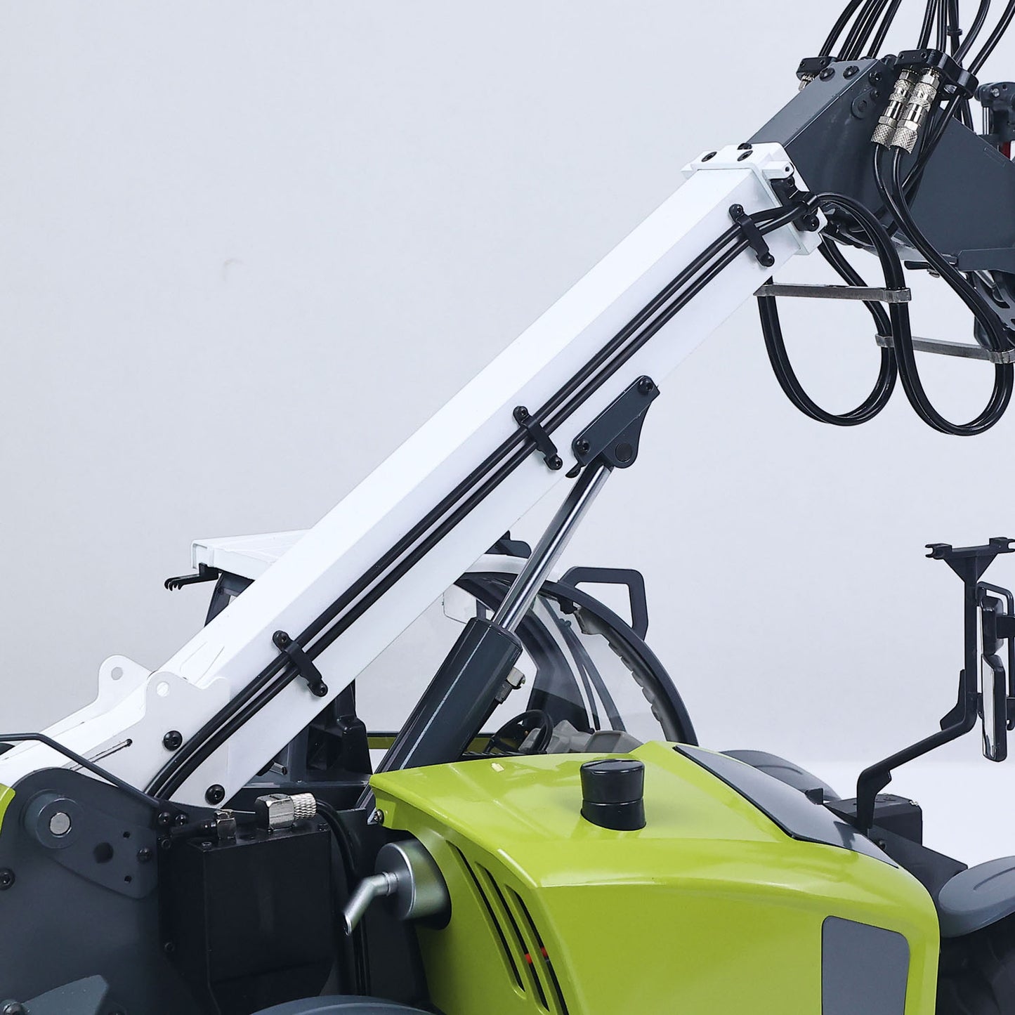 JDM-128 1/14 Metal RC Telescopic Hydraulic Forklift Multifunctional Model 4-Way Vavles Differential Lock 2Axles Steering