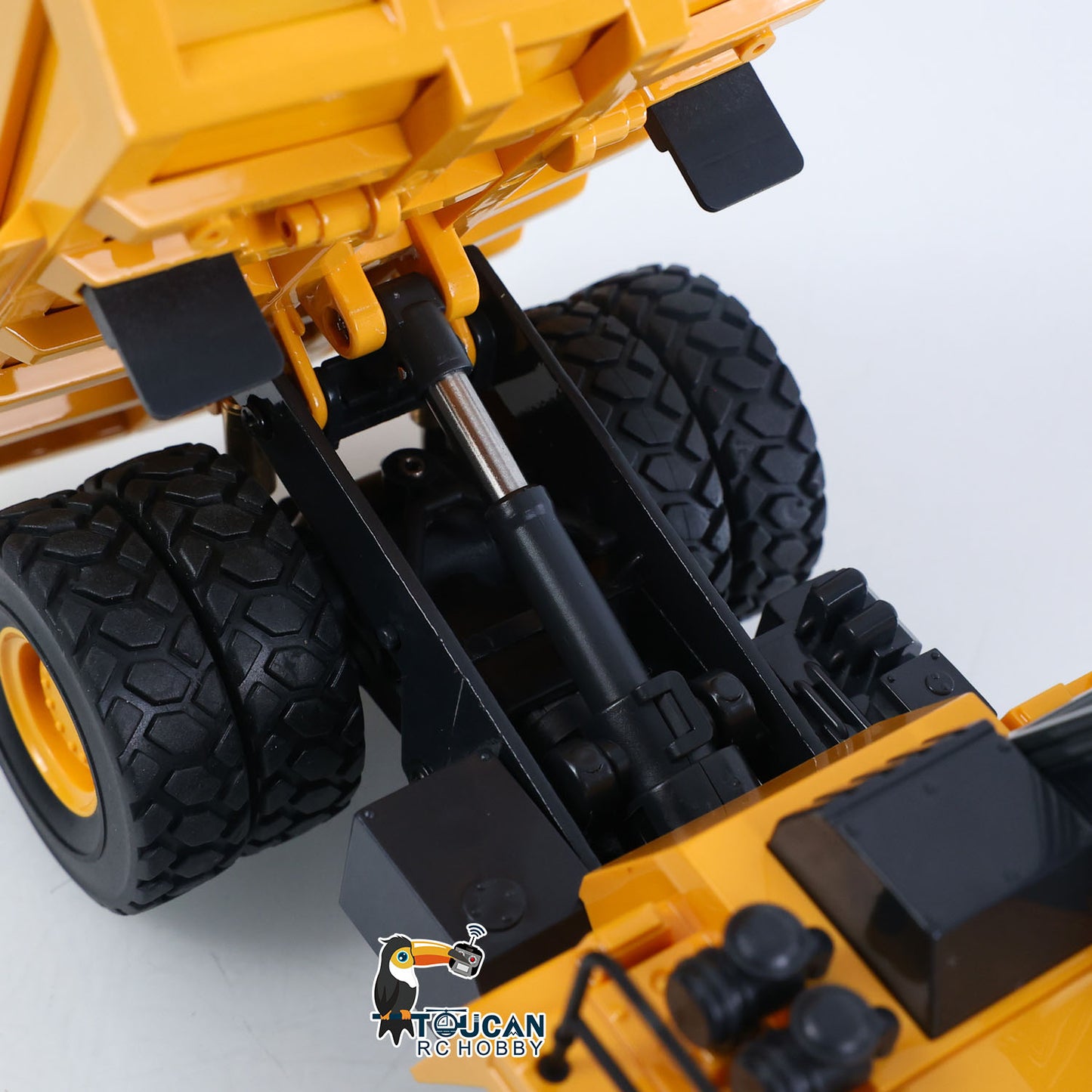 Ready To Run 1/50 Electric Remote Control Dump Truck RC Construction Vehicle Tipper Model Lights Sounds Effect Gift For Adult