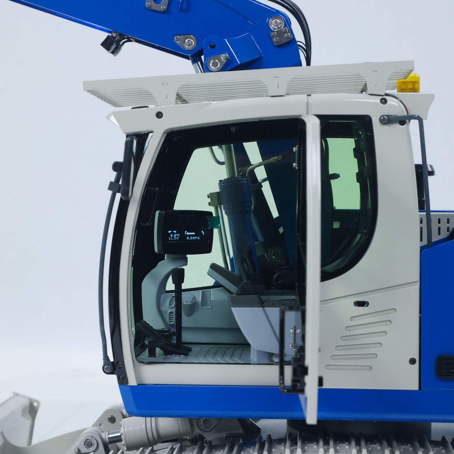 CUT Model 1/14 RC Hydraulic Excavator 914 5CH Valve Metal Remote Control Digger Construction Vehicle Warning Light Flysky ST8 Radio Sound System