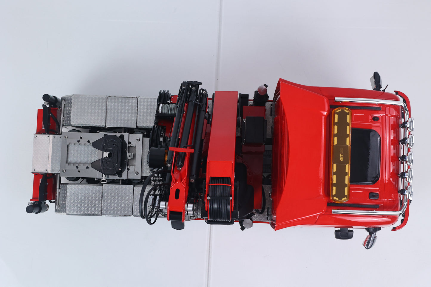 1/14 Remote Control Tractor Truck 7-way Valves Hydraulic Crane 6x6 RC Lorry Car 3Speed Gearbox Axle Locks Light Sound System