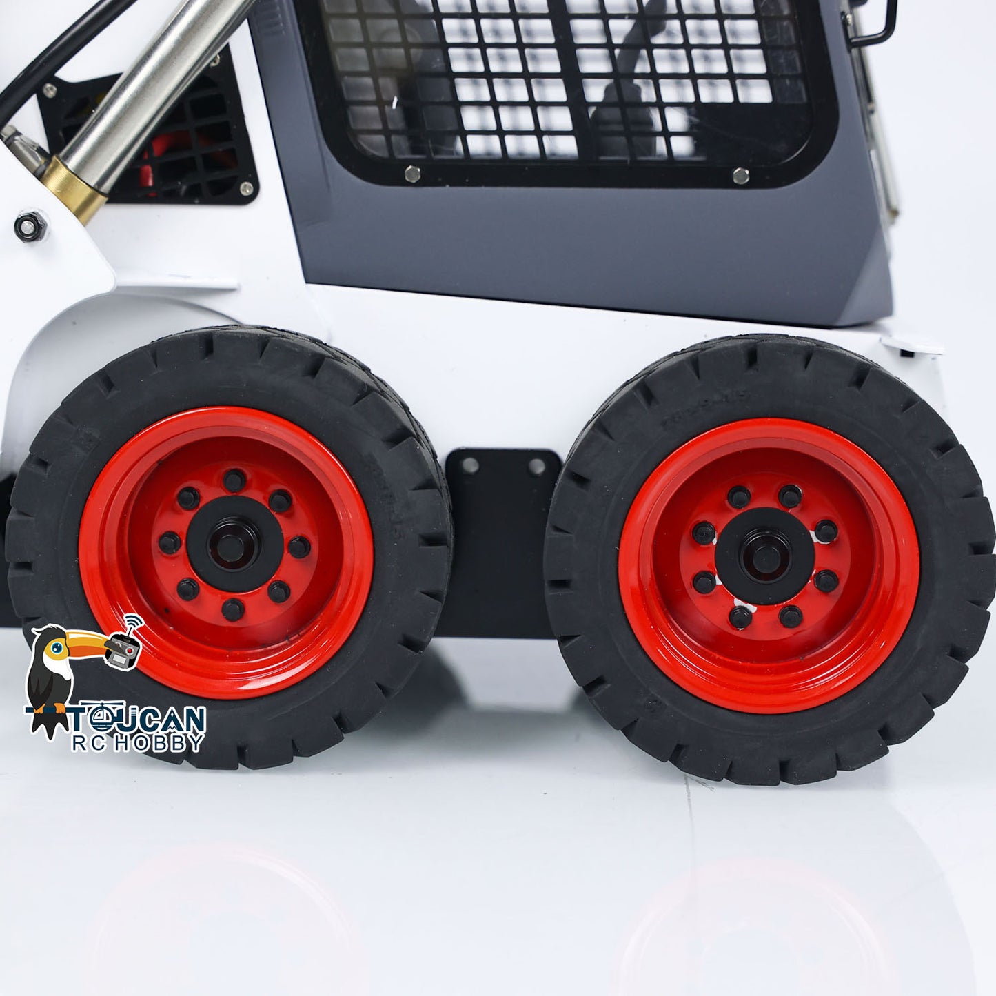 1/14 RC Hydraulic Skid-Steer Loader SM450 Remote Control Wheeled Car Sound Light