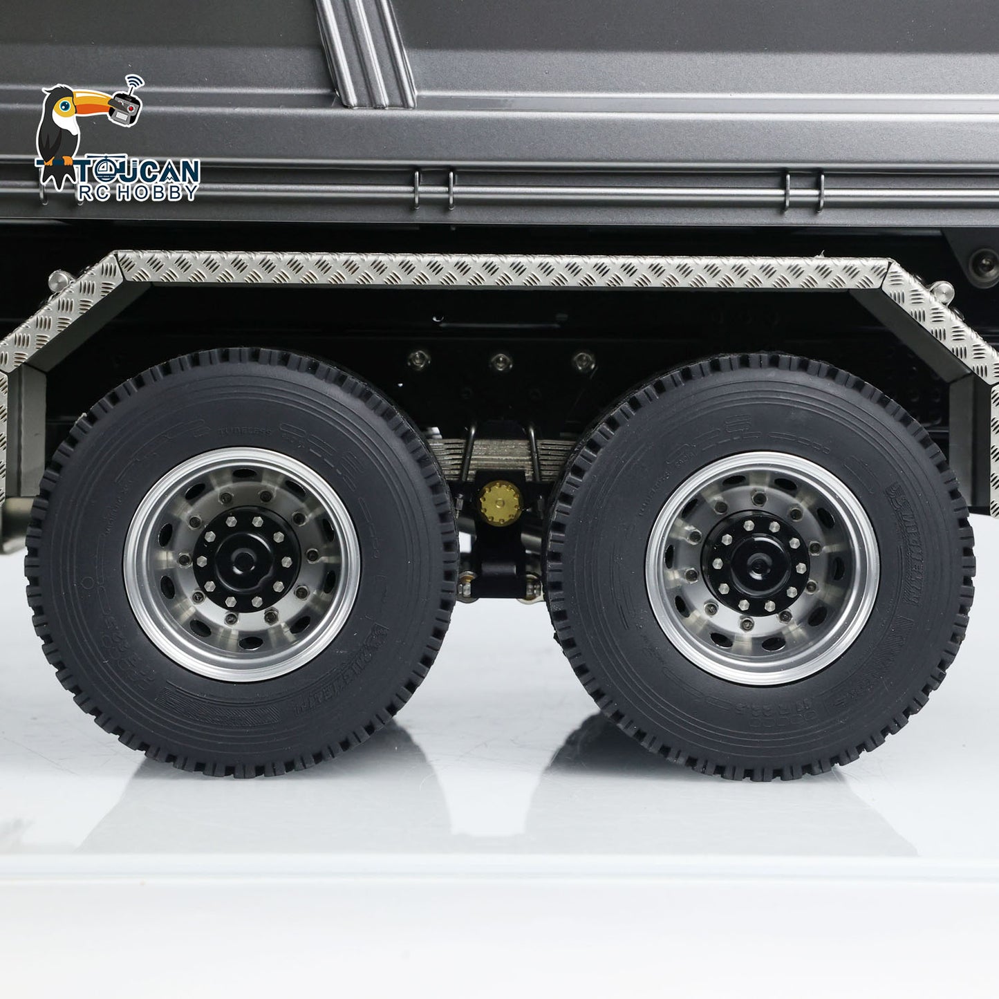 1:14 Hydraulic Tipper Truck 8x8 RC Truck