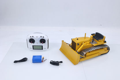 Deposit Pre-order 1/14 RC Metal Bulldozer D7 MD New Product Hydraulic Construction Vehicles Remote Control Car Model ST8 Light Sound Battery