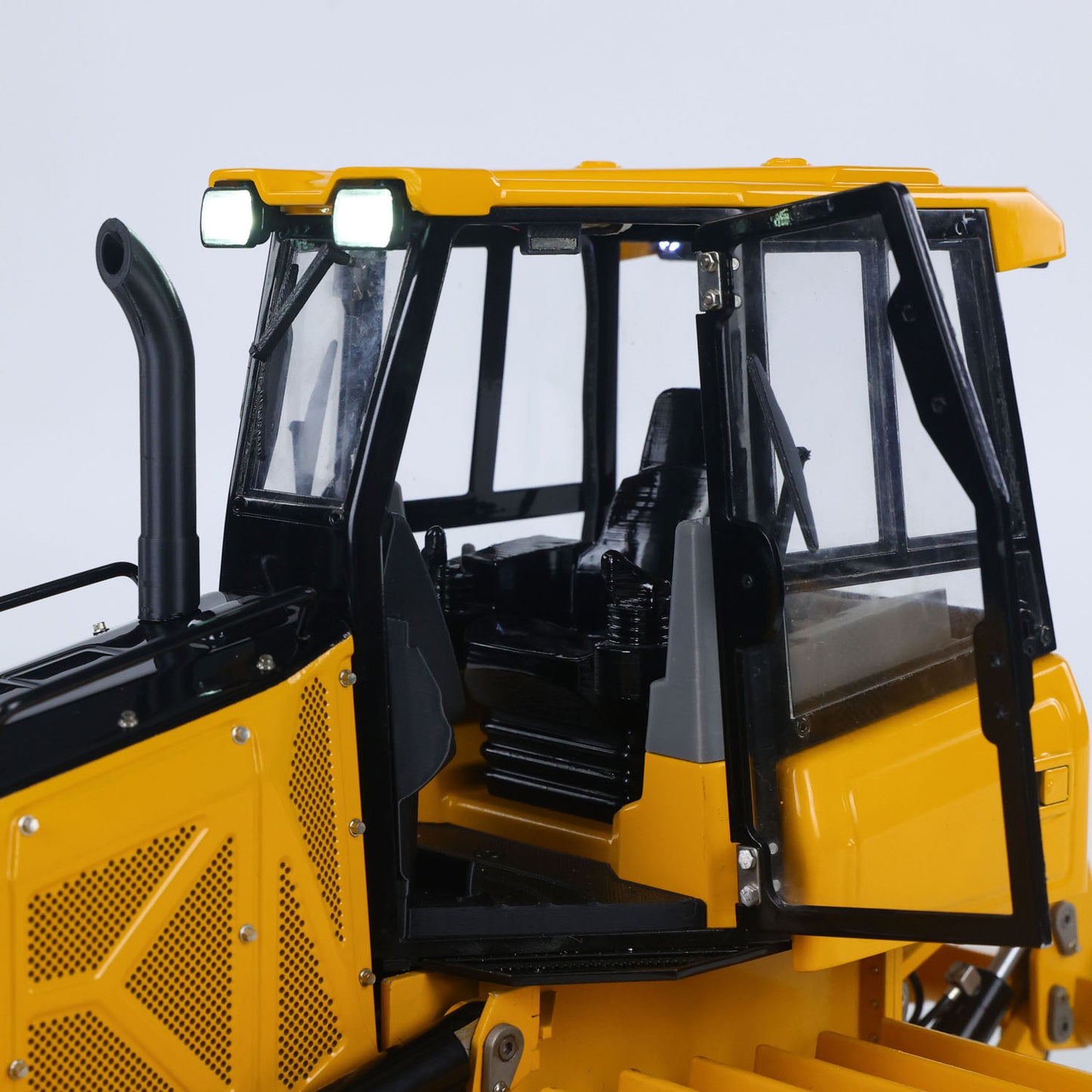 US Stock Metal 1/12 RC Hydraulic Bulldozer D3 Remote Control Engineering Vehicles 4CH Valve Construction Car Light Sound Flysky ST8 Radio