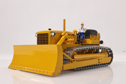 Deposit Pre-order 1/14 RC Metal Bulldozer D7 MD New Product Hydraulic Construction Vehicles Remote Control Car Model ST8 Light Sound Battery