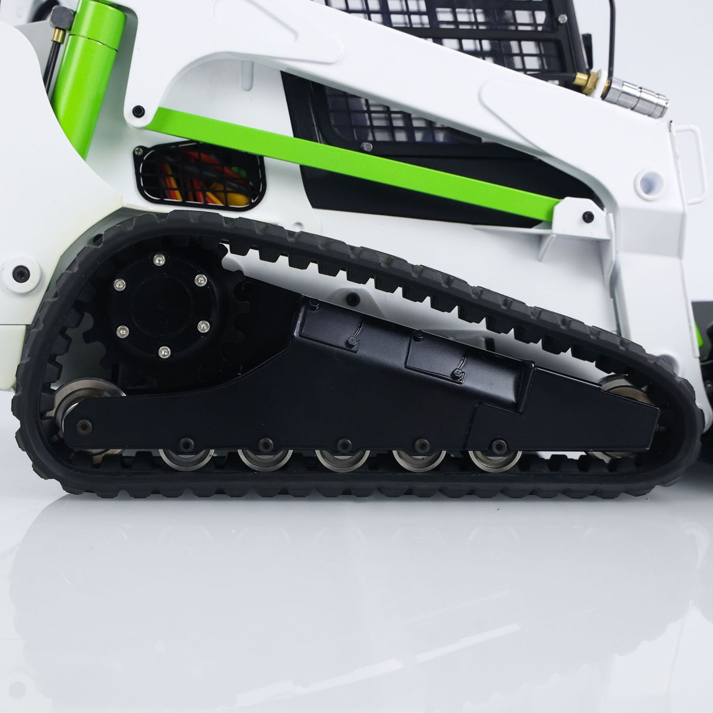 Fast Shipping SM770 1:14 RC Hydraulic RTR Skid-Steer Loader Metal Remote Control Truck Model