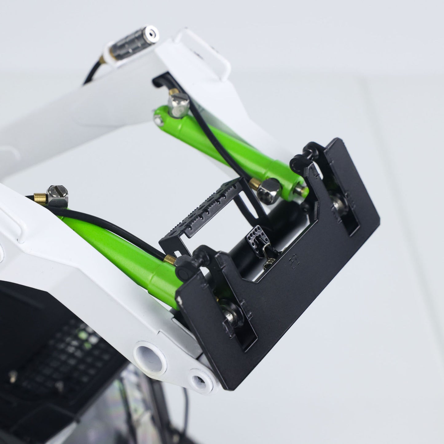 Fast Shipping SM770 1:14 RC Hydraulic RTR Skid-Steer Loader Metal Remote Control Truck Model