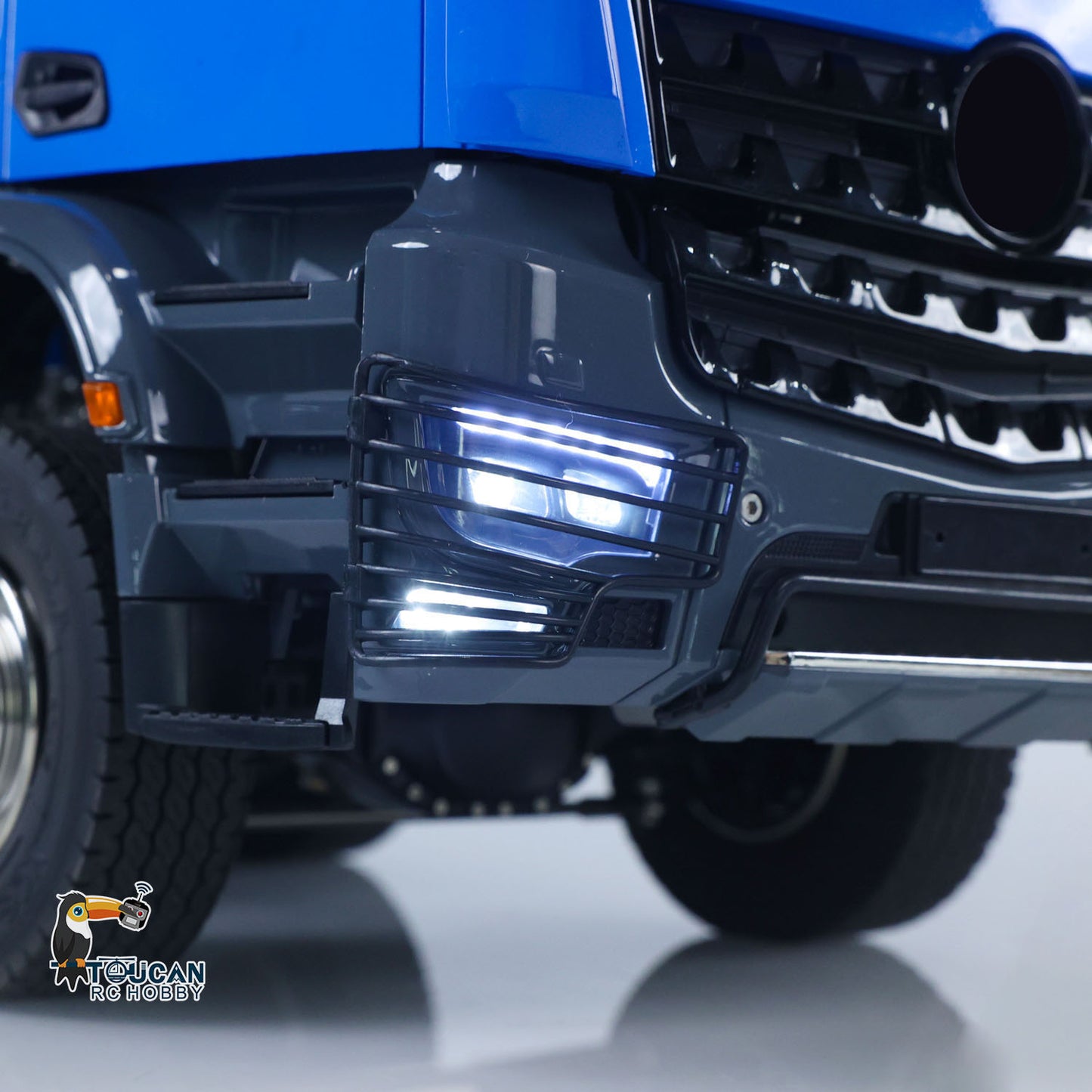 1/14 10x10 RC Hydraulic Full Dump Crane Truck U-shaped Bucket