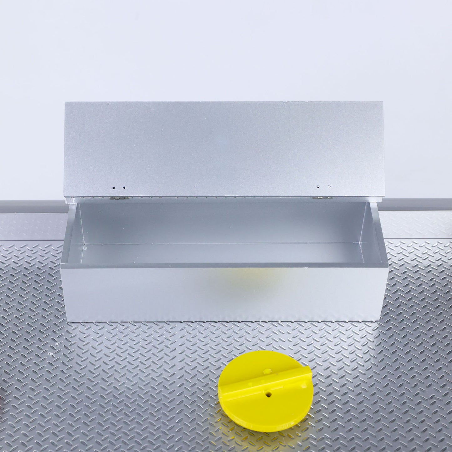 1/14 4X4 Plastic Chassis Radio Controlled Sprinkler Fire Truck VO FMX 2Speed Gerabox Water Spraying RC Model Vehicle No Battery