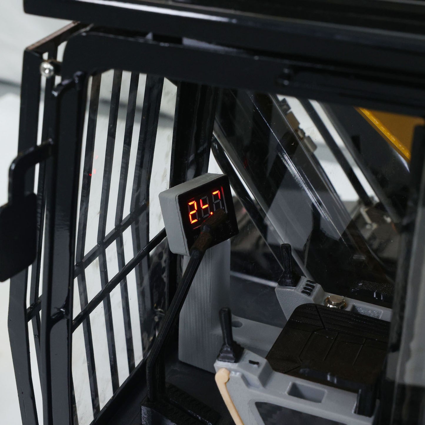 1/8 Metal Remote Control Hydraulic Excavator 390F Heavy Duty 3CH Valves RC Construction Vehicle Car Models RTR Flysky PL18EV Radio