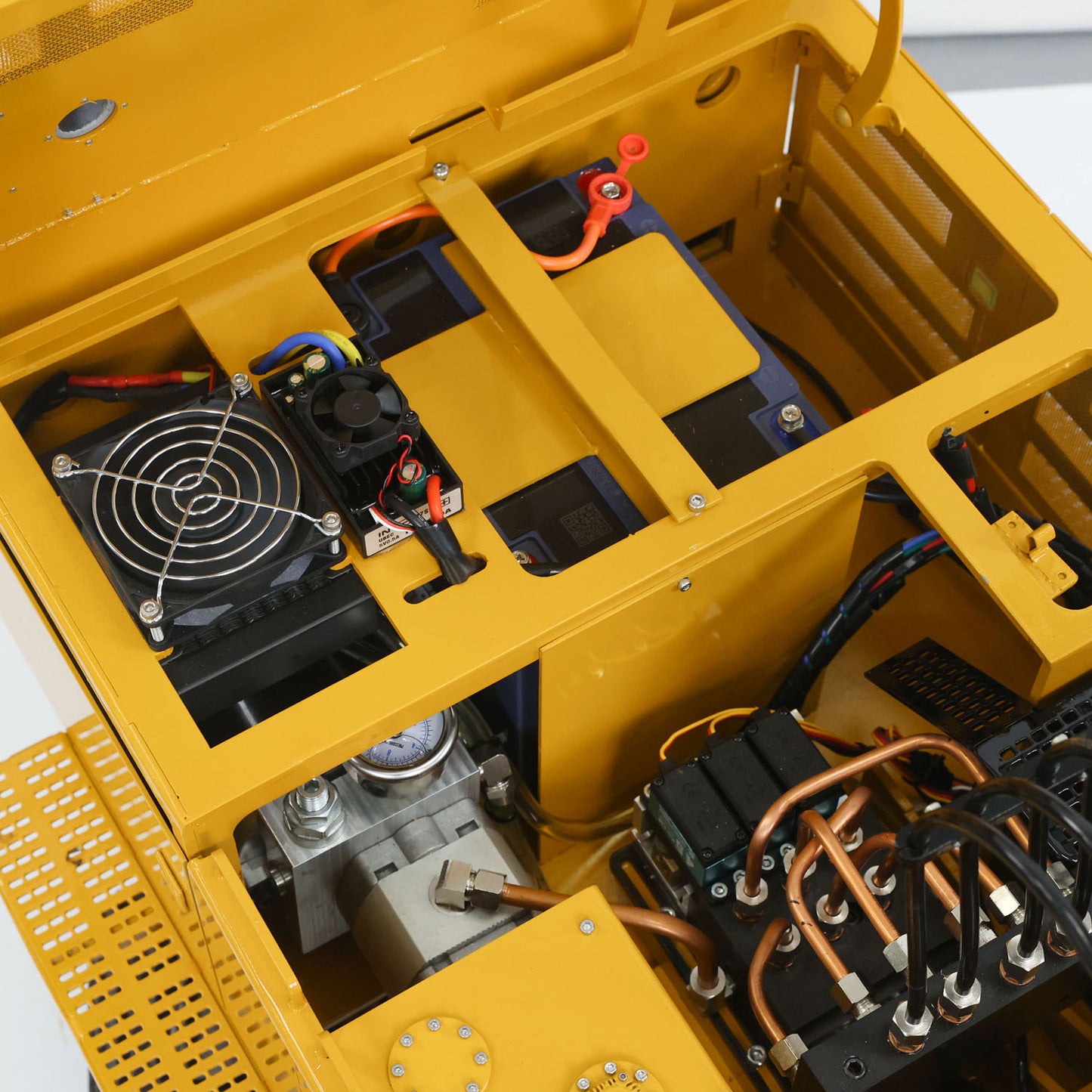 1/8 Metal Remote Control Hydraulic Excavator 390F Heavy Duty 3CH Valves RC Construction Vehicle Car Models RTR Flysky PL18EV Radio