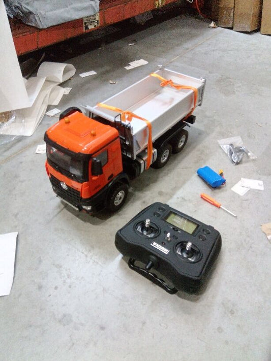Second Hand US Stock 1/14 HUINA 1598 2.4G Remote Control Dumper 6X6 Engineering Transport Vehicle Lifting Rod Tipper Car Light Sound Battery Toys