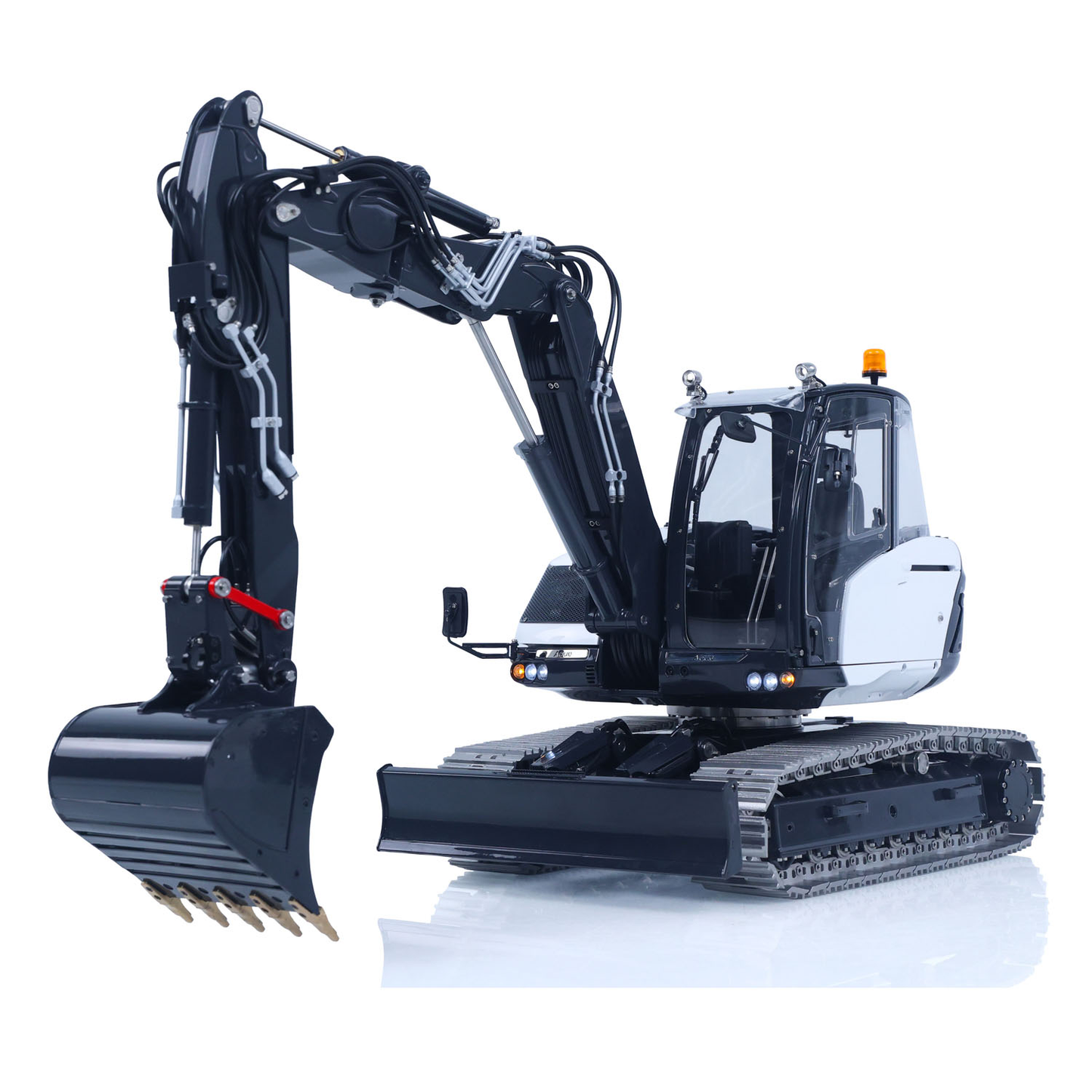 15MC LESU Metal 1/14 Hydraulic RC Excavator MC15 4 Arms Remote Control Digger Model 9 Ways Valve Dual Pumps Light Sound Radio Battery