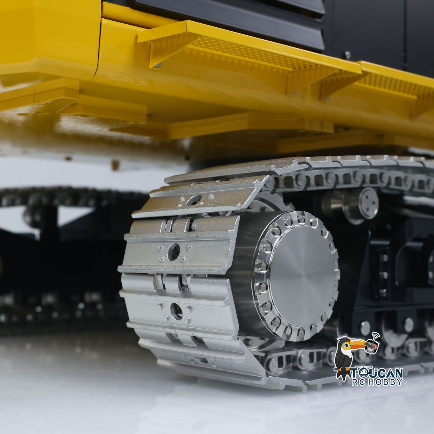 LESU Metal 1/14 RC Hydraulic Excavator C374F Radio Controlled Digger Heavy Machine Paladin PL18EV LITE Battery Sound Smoke RTR or PNP