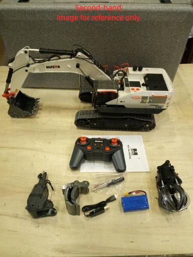 Second Hand Fast Shipping 1/14 HUINA RC Metal Excavator Model Toys 1594 Radio Control Digger Light Sound Battery