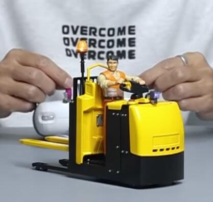 Pre- Order Metal 1/14 RC Electric Forklift MO55 RTR Remote Control Low Level Order Picking Truck Model Flysky Radio Battery Light Sound