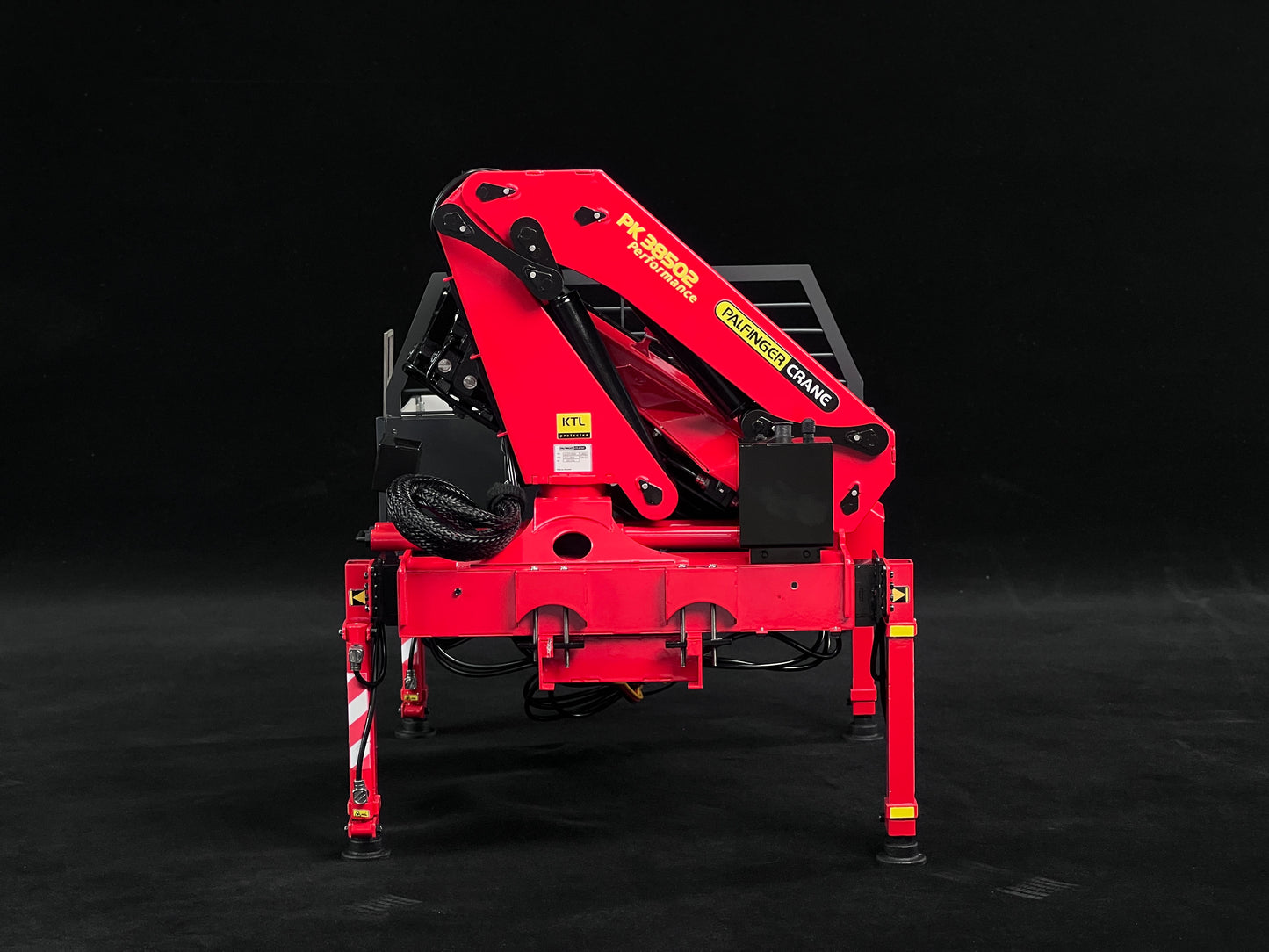 1/14 U535 4X4 RC Crawler Truck Metal Off-Road Vehicle Hydraulic Crane Cargo Bed 2-Speed Gearbox Diff Lock LED Light Sound System