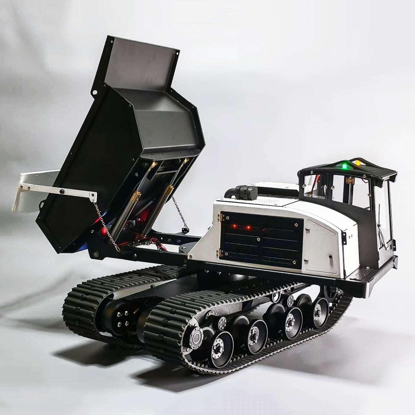 Metal 1/14 Hydraulic RC Dump Truck T14R Panther Crawler Tracked Tipper RTR Construction Machine Light Sound System Flysky ST8 Radio Engineering Vehicle