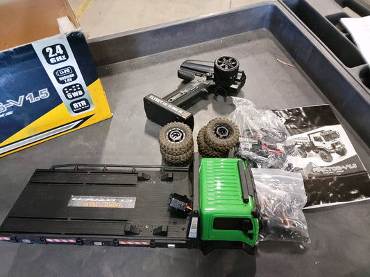 Second Hand CA Stock 1/18 Remote Control Flatbed Truck 6*6 Electric RC Off Road Vehicle Model Metal Chassis Gear Light System Flysky Radio No Sounds