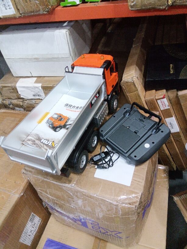 Second Hand US Stock 1/14 HUINA 1598 2.4G Remote Control Dumper 6X6 Engineering Transport Vehicle Lifting Rod Tipper Car Light Sound Battery Toys