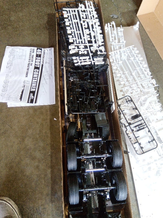 Second Hand US Stock TOUCAN 1/14 RC 40ft Container Chassis Semi Trailer Tractor Truck 3 Axles KIT Unpainted