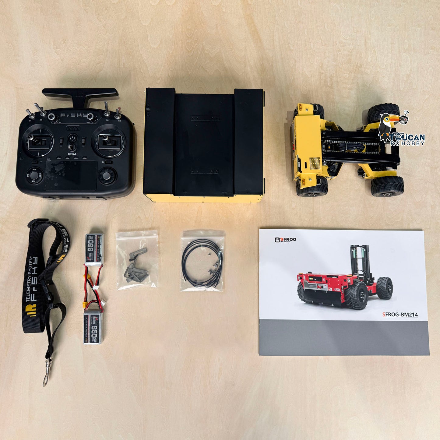 Super Frog Metal 1/14 Hydraulic Remote Control Foldable Forklift BM214 5 Valves Lights Sounds Frsky Radio Battery Storage Box