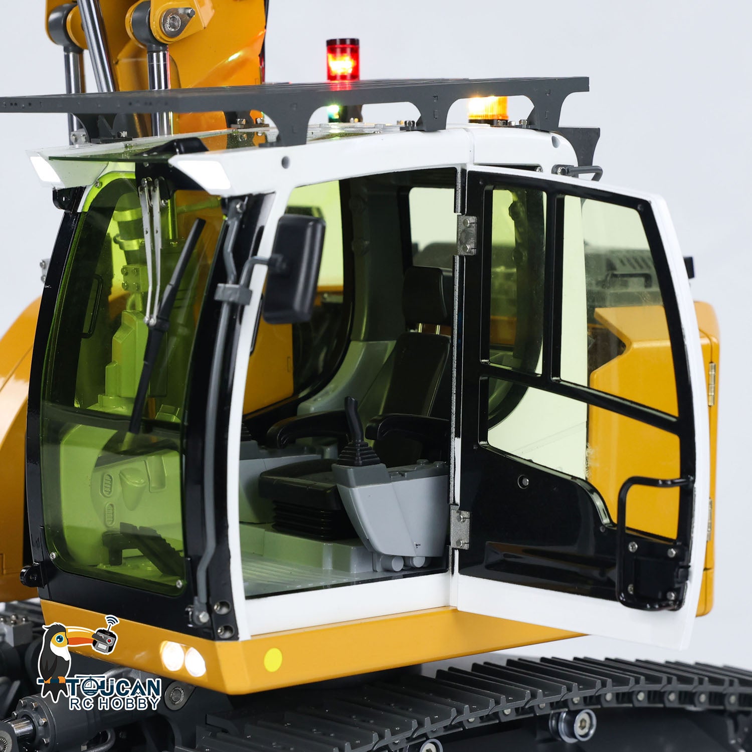 CUT 914 RC Hydraulic Excavator Opening Cab Door Detail Close Up