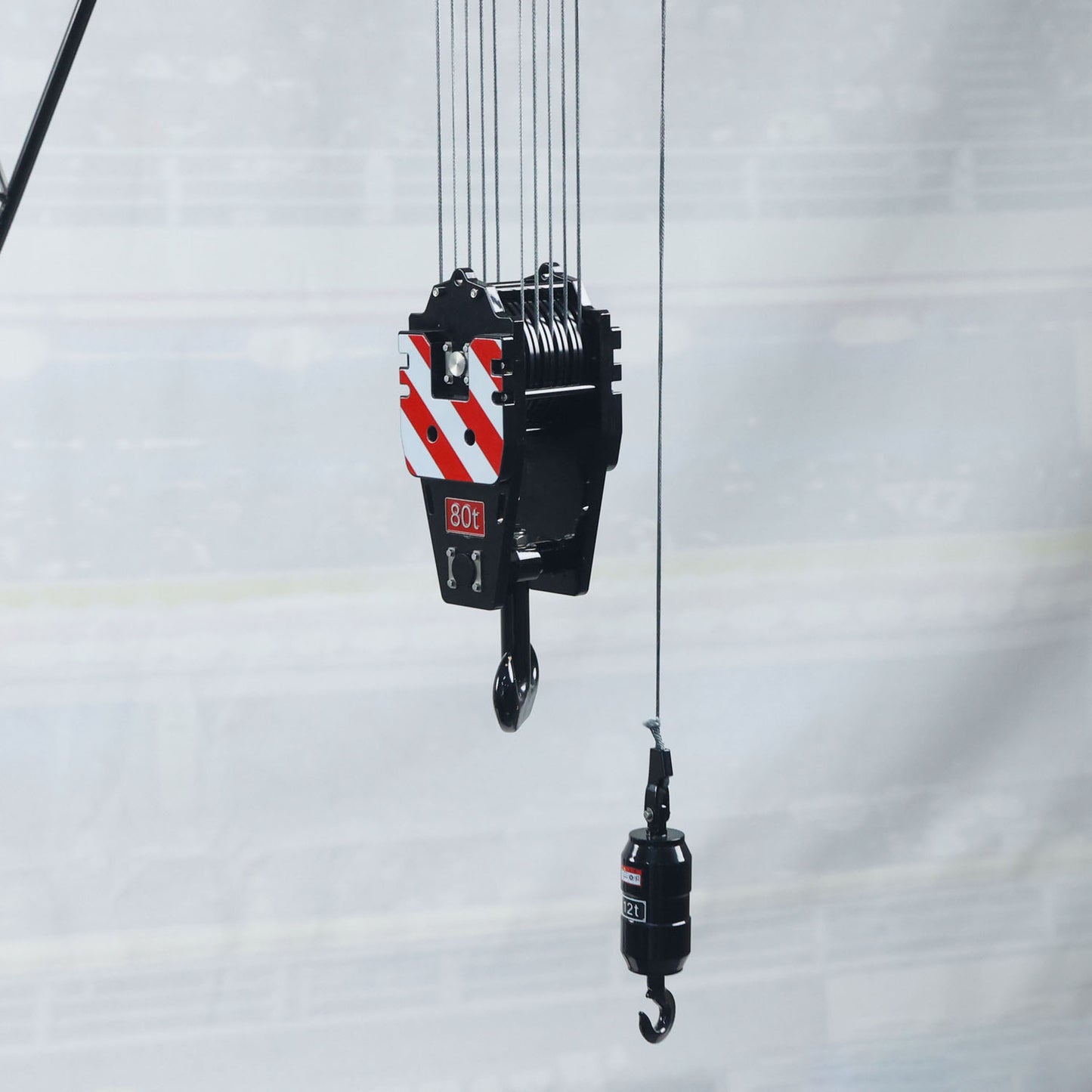 CUT C1200 Hydraulic Crane Heavy Duty Hook Lifting System Detail