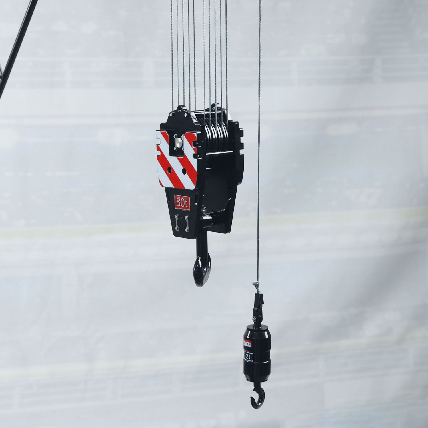 CUT C1200 Hydraulic Crane Heavy Duty Hook Lifting System Detail