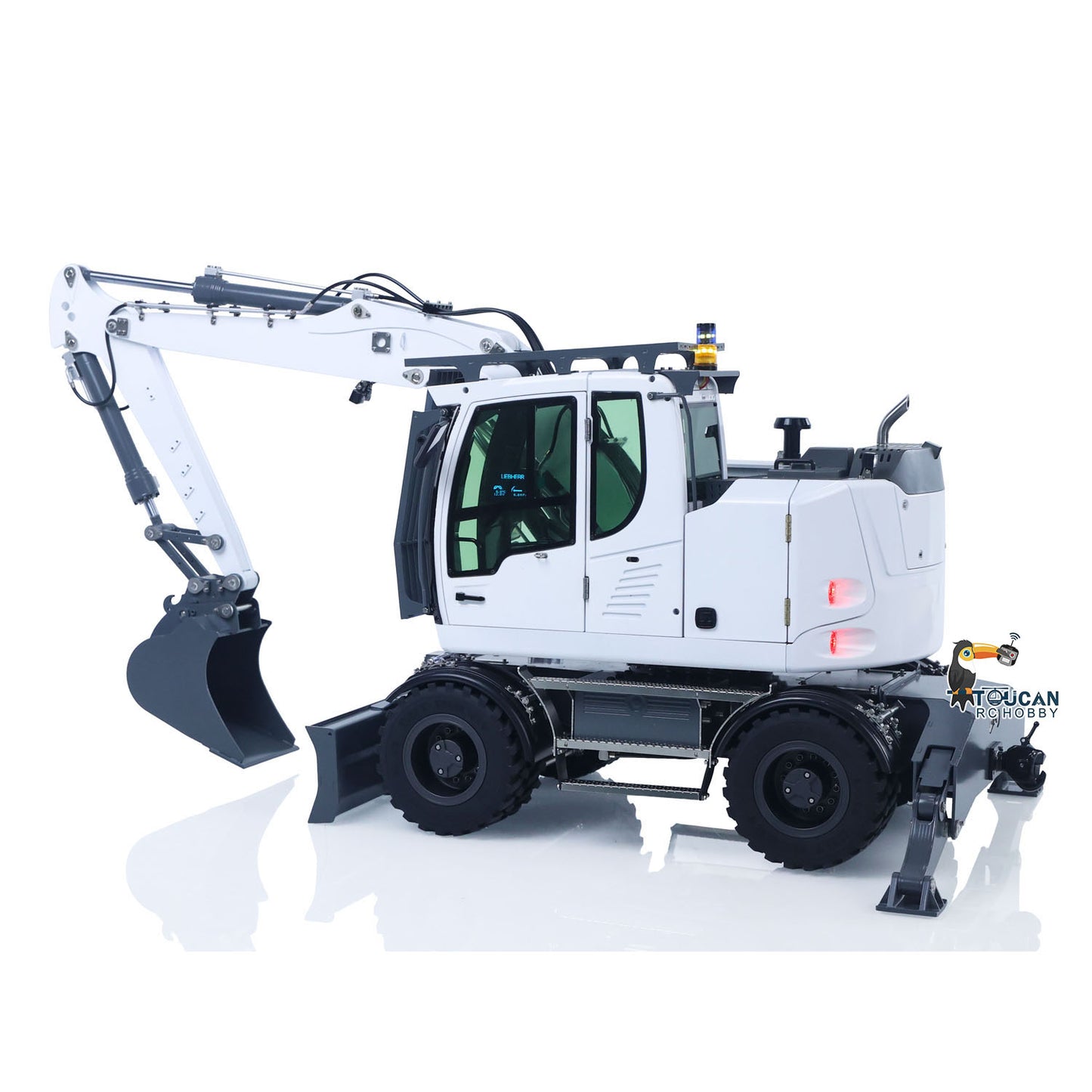 CUT LR914 1/14 metal hydraulic RC wheeled excavator left side view