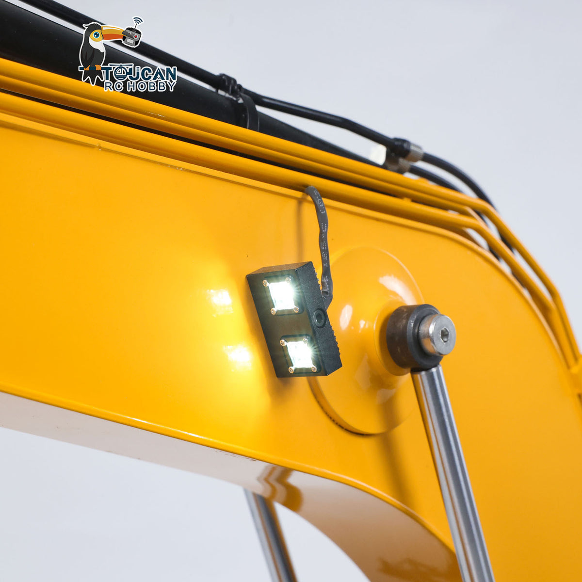 GZJC 395 1/12 Hydraulic Excavator Boom Front Close-Up, Working Light & Boom Hydraulic Cylinder Detail