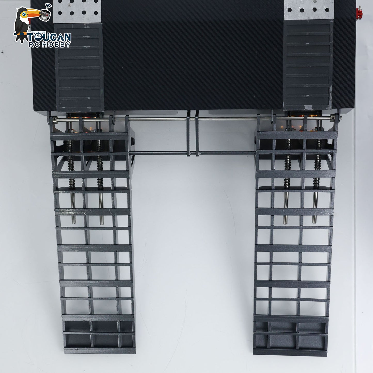 HHG-1 RC trailer rear structure detail 2 metal 5 axle full trailer coupling system