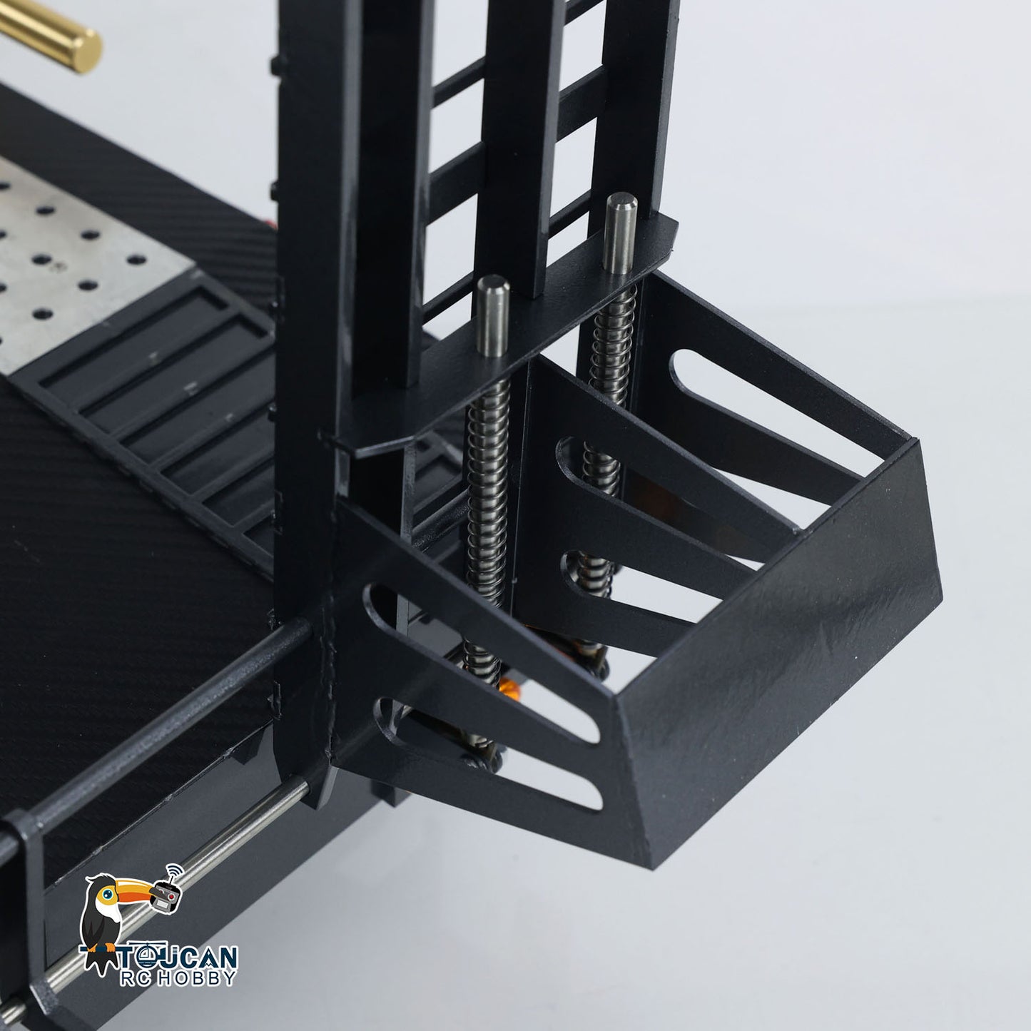 HHG-1 RC articulated truck rear hitch detail metal 5 axle trailer connection system