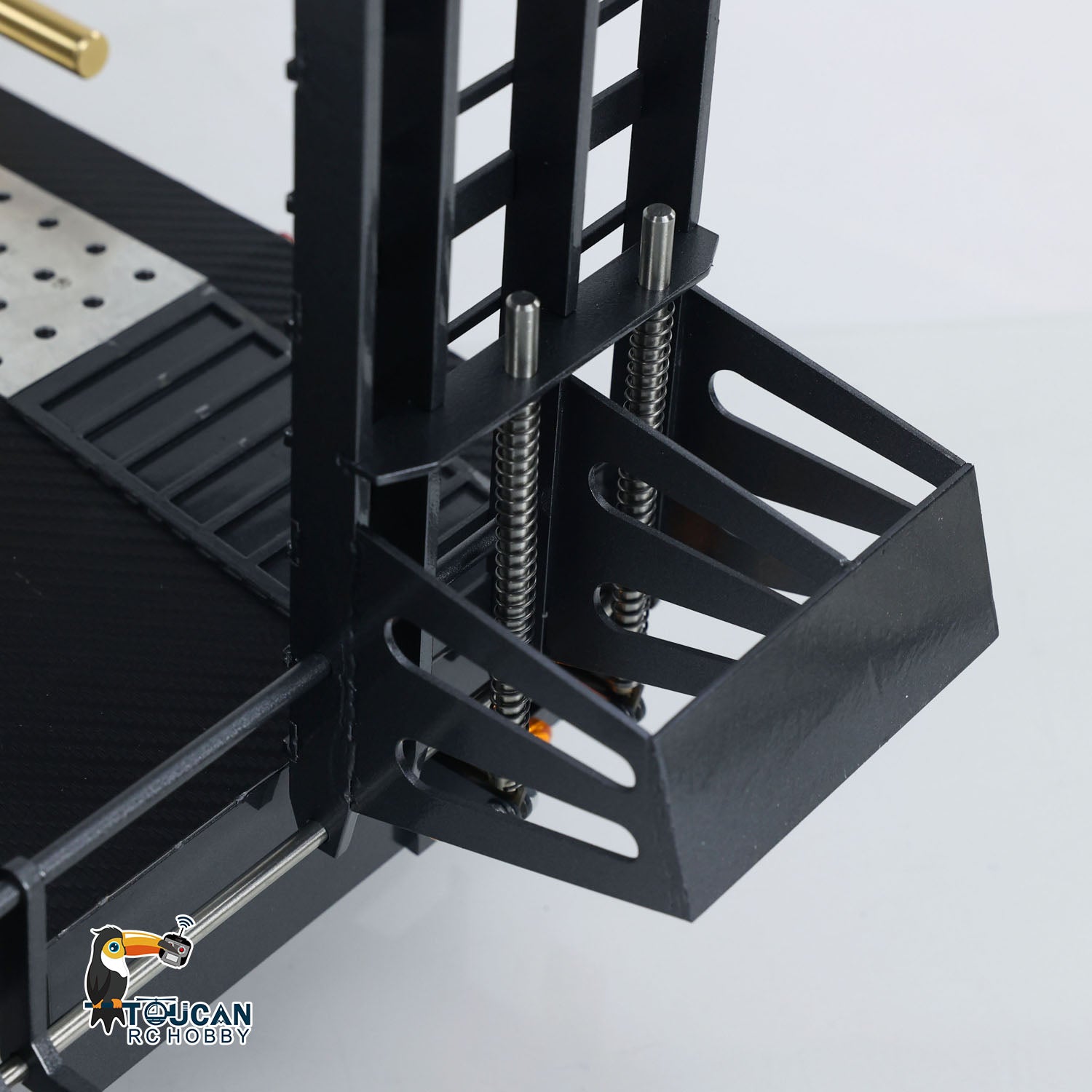 HHG-1 RC articulated truck rear hitch detail metal 5 axle trailer connection system