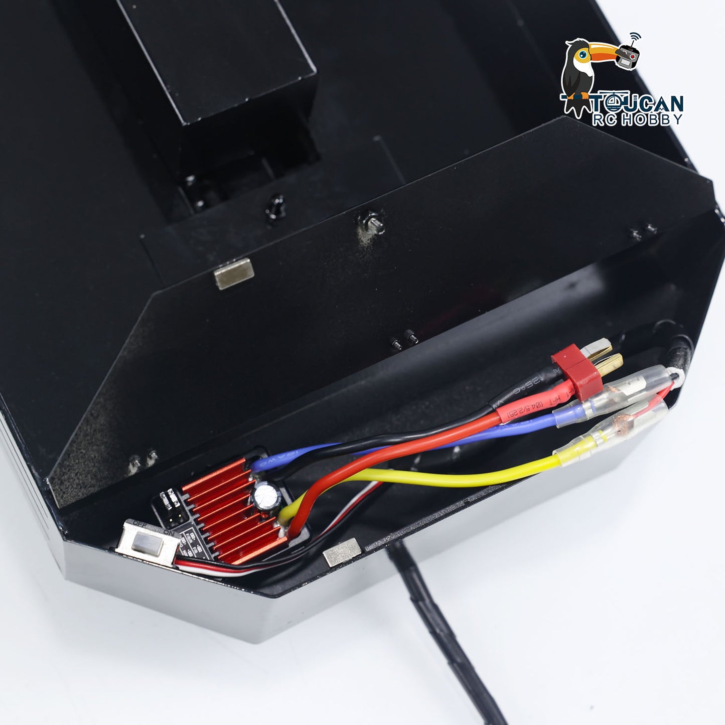HHG-1 RC semi trailer wiring detail electrical system close up