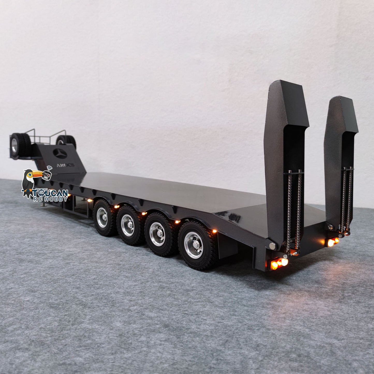 hhg JDM 189 metal RC articulated truck 4 axle semi trailer 3/4 angle view