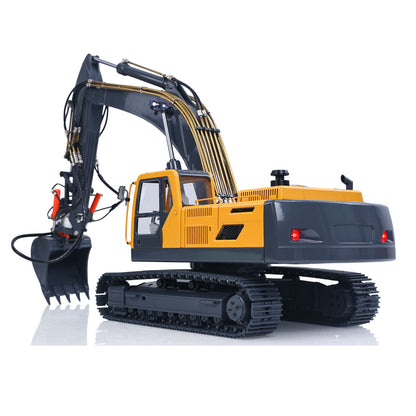 JDM V2 1/14 RC Metal Hydraulic Excavator Yellow Grey Right Rear Oblique View, Rear Counterweight & Body Structure Detail