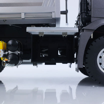 KABO‑5702 1/14 RC 6x6 Dump Truck Front Wheel Suspension Close-Up,85mm Off-Road Tire & Axle Assembly Detail