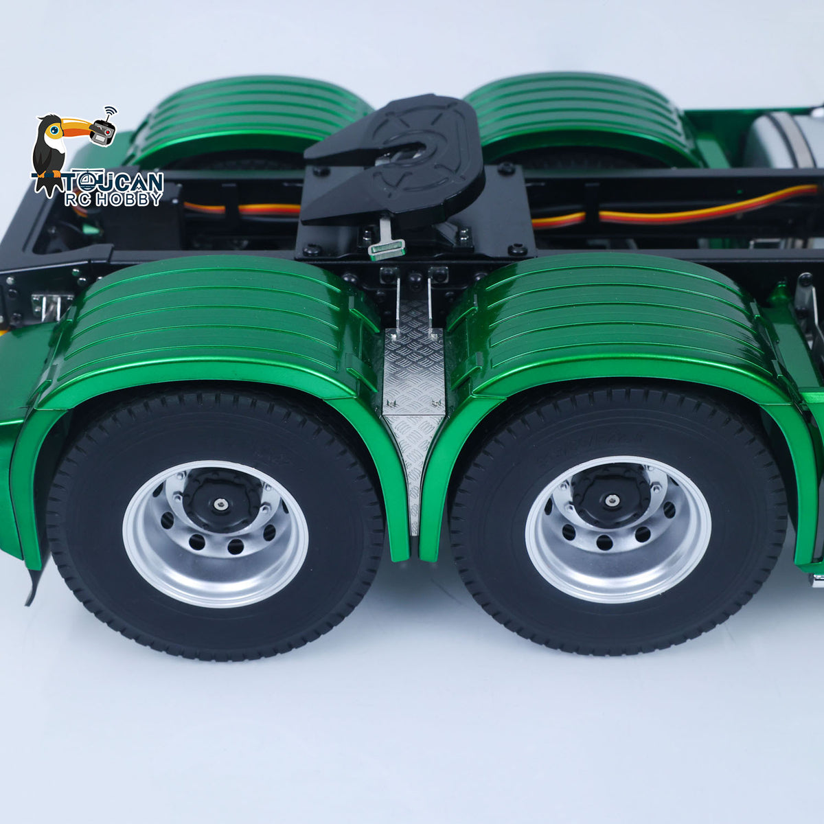 KABO-K770S-100 1/14 RC 6x6 Tractor Truck Rear Axle And Fender Top-Down View,6-Wheel Drive Structure For Off-Road And Heavy-Load Towing