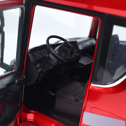 KABO K770S-100 1/14 RC 4X2 Tractor Truck Cabin Interior Close-Up, Detailed Simulated Steering Wheel & Finished Interior Decoration