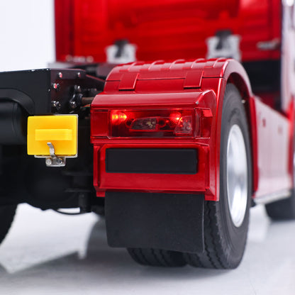 KABO K770S-100 1/14 RC 4X2 Tractor Truck Rear Right Close-Up, Tail Light & Fifth Wheel Coupling Detail