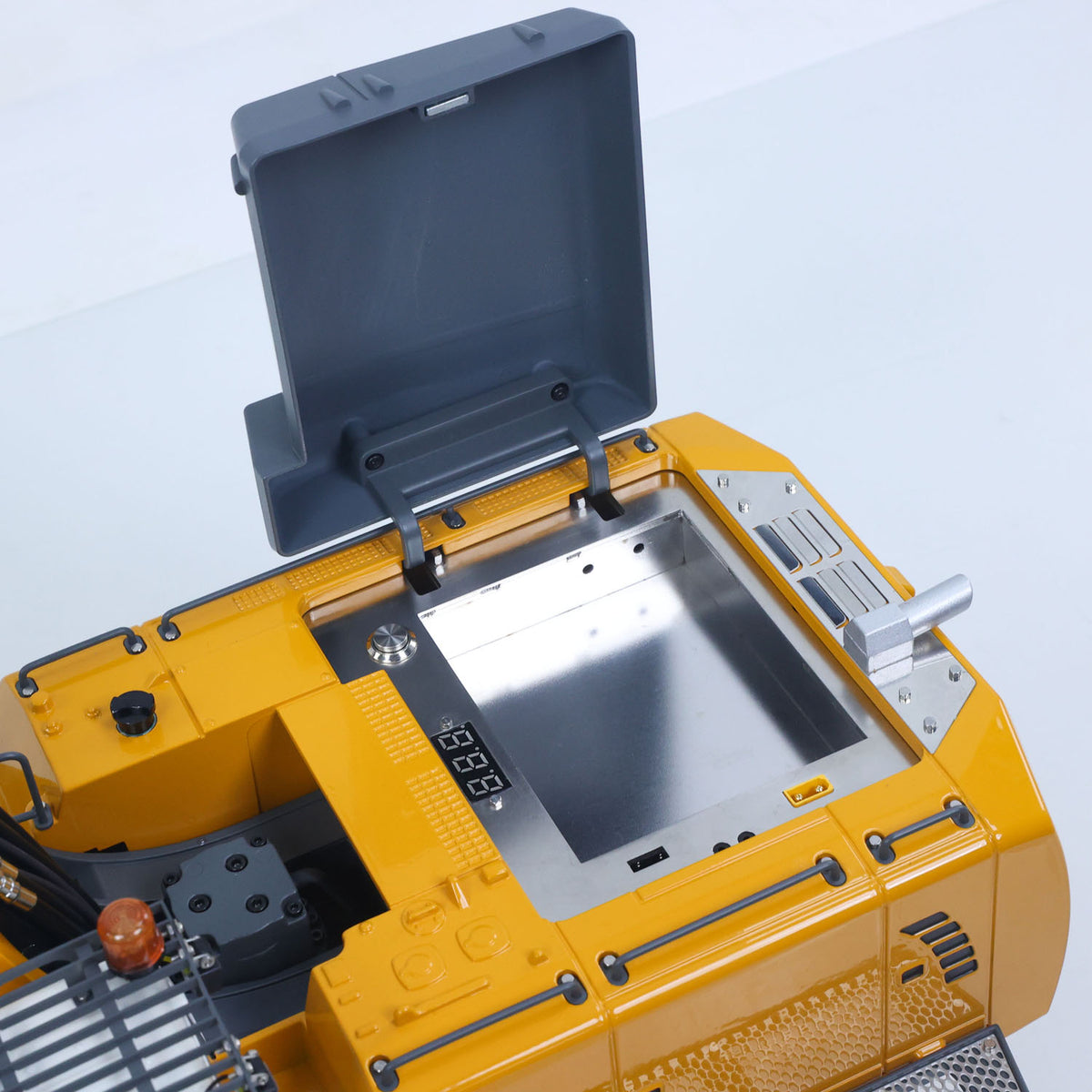 KABO‑K962‑100S 1/18 RC Excavator Opened Hull Close‑Up,Internal Electronic Components And Circuit Board Layout