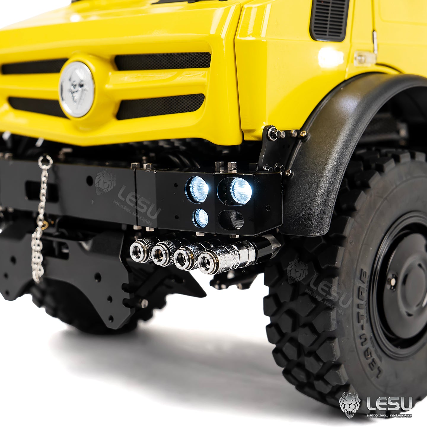 LESU U4023 1/14 metal hydraulic RC light truck front LED light detail