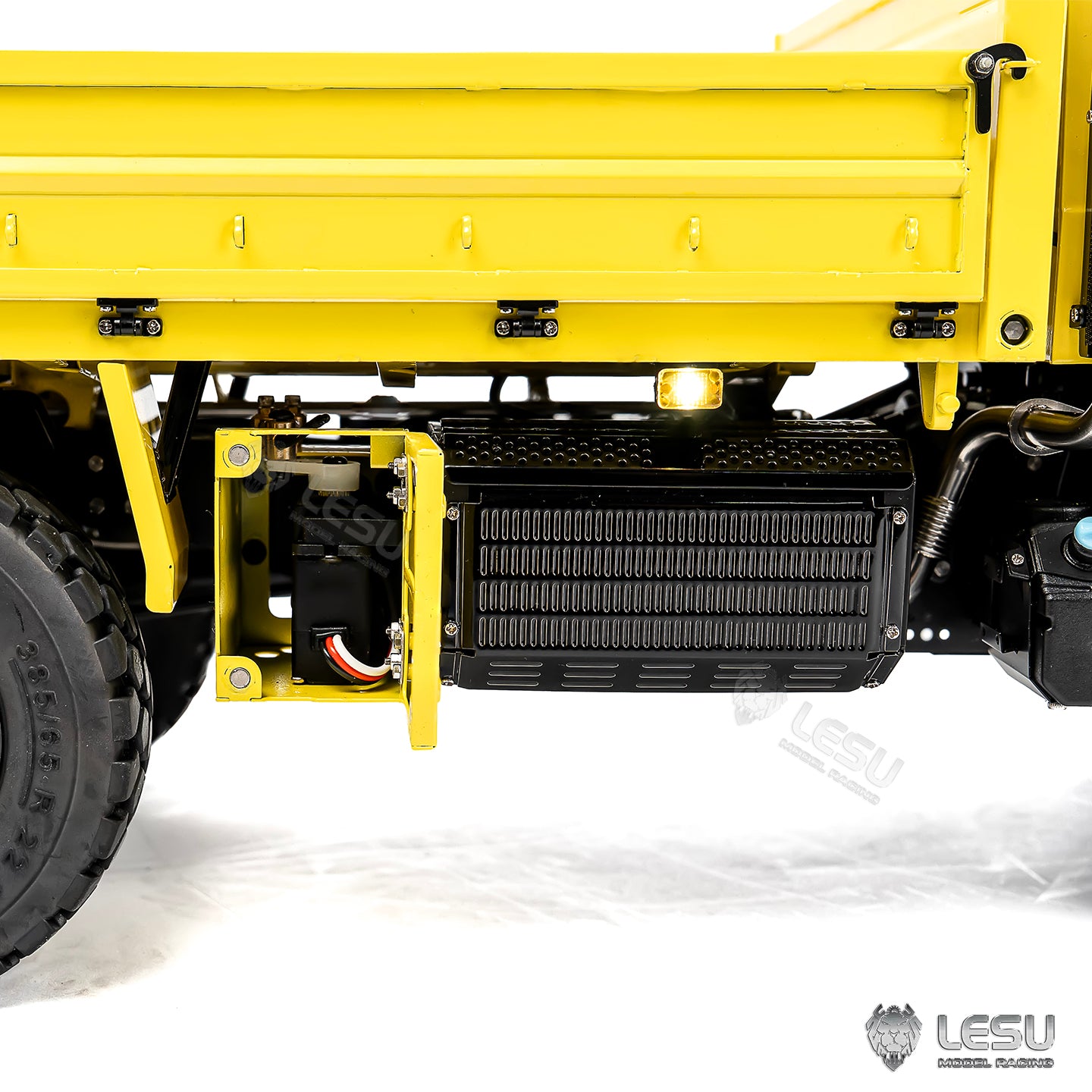 LESU U4023 1/14 metal hydraulic RC light truck side body detail