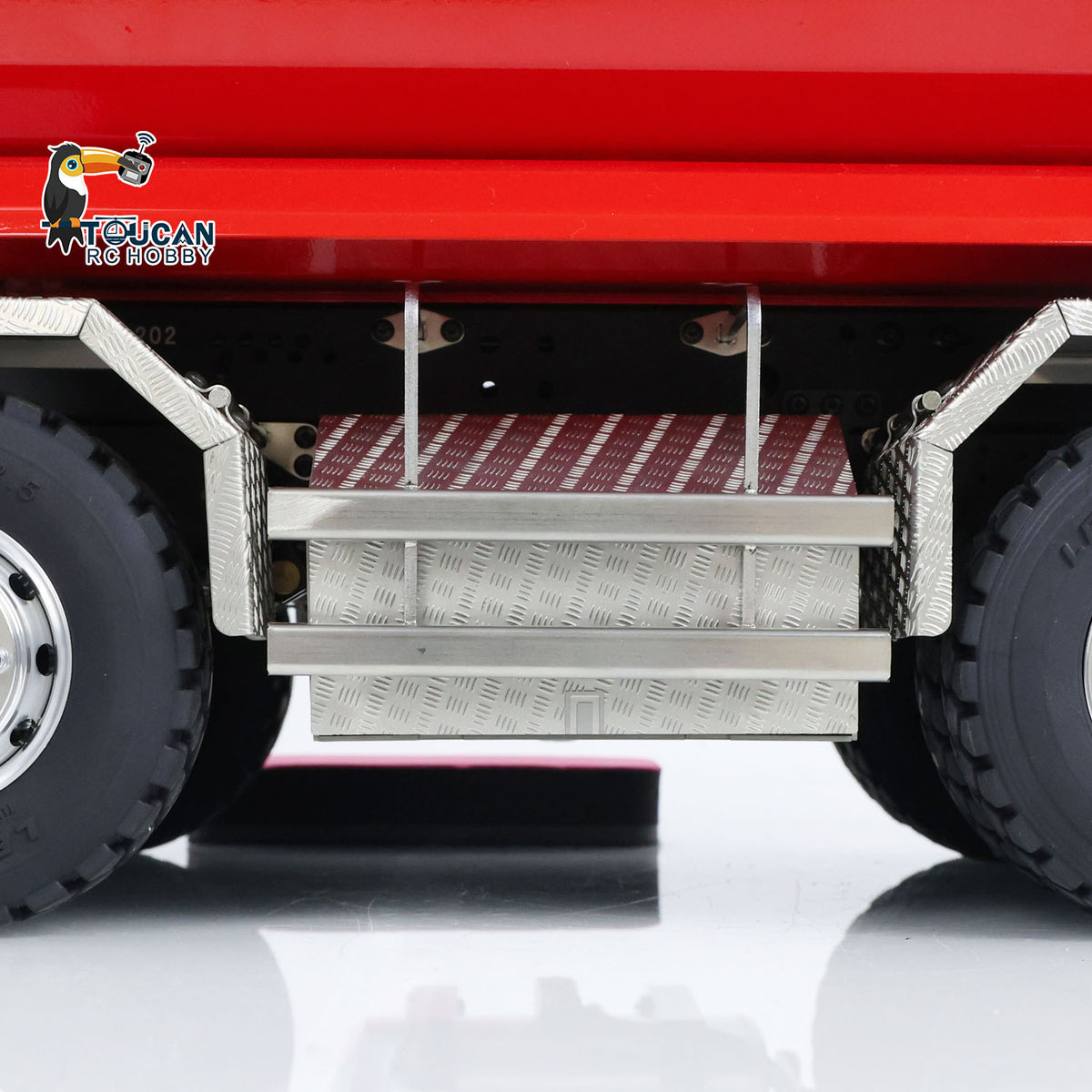 LESU 1/14 RC MAN TGS 8x8 Tipper Truck Chassis Side Close‑Up, All‑Metal Axle, Suspension, Axle Differential Lock Mechanical Parts
