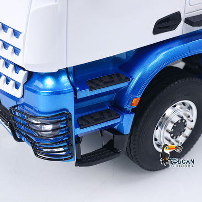 LESU 1/14 RC 4X4 Skip Loader Truck Cab Side Close‑Up, Painted Fender, Wheel Arch, Step Board And Side Lamp Details